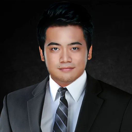 Kristoffer M. — Senior Web & Graphics Designer from Philippines