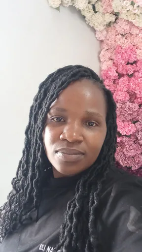 Sylvia M. profile photo
