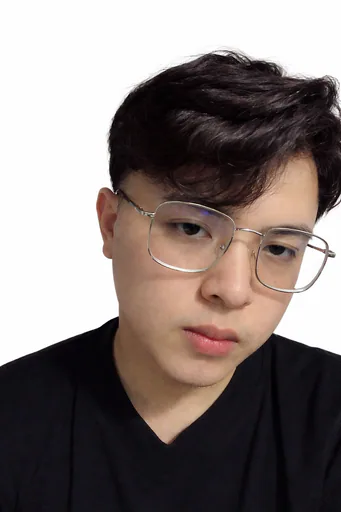 Joshua M. — Mid-Level E-commerce Store Manager from Philippines