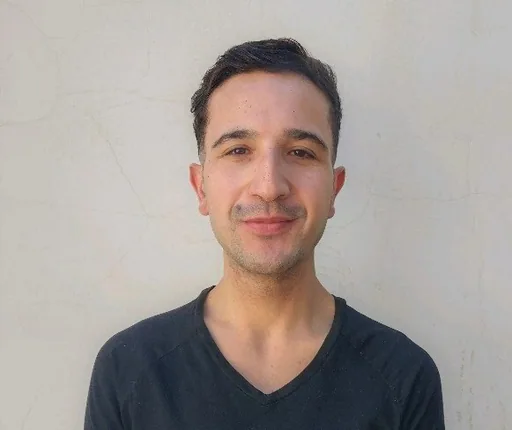 Juan G. — Junior Environmental Microbiologist Analyst from Argentina