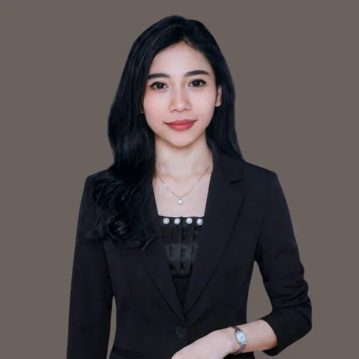 Ria M. — Mid-Level HR Administrator from Indonesia