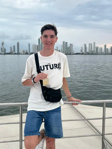Facundo A. — Mid-Level GeneXus Developer from Argentina