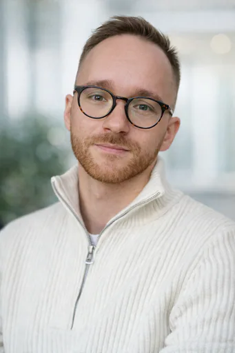 Tade M. — Mid-Level E-Commerce Operations Manager from Czechia