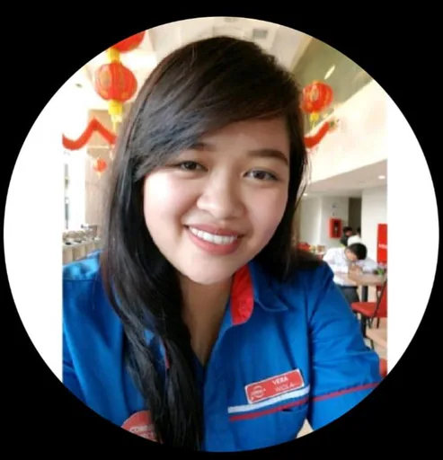 Vera W. — Mid-Level Hospitality Accounting Specialist from Indonesia