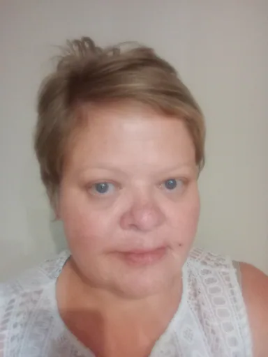 Louise F. profile photo