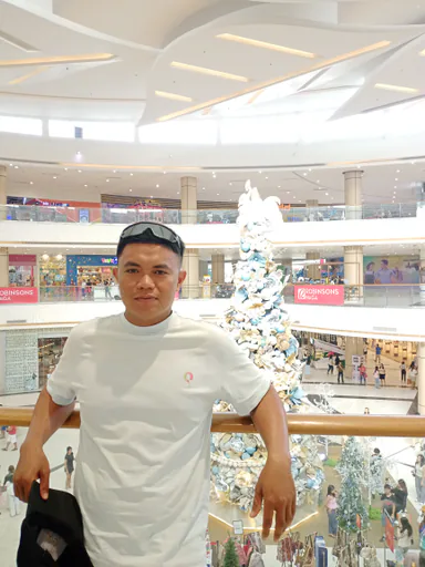 Jomel I. profile photo