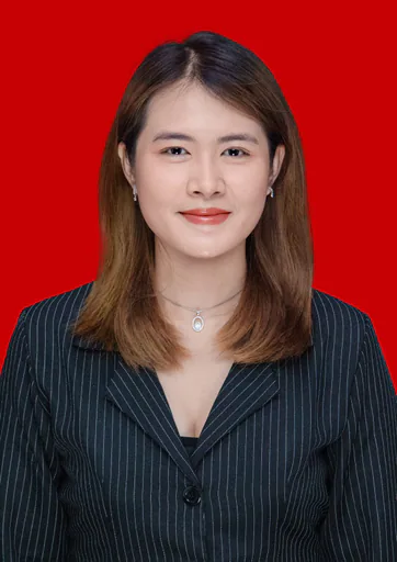 Silvia N. — Mid-Level Marketing and Social Media Specialist from Indonesia