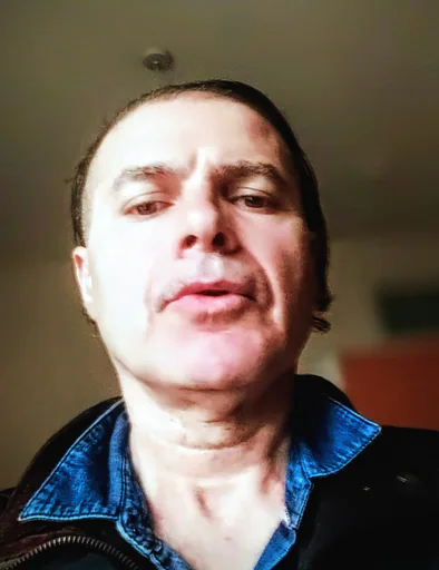 Salvatore F. — Mid-Level Holistic Nutrition Consultant from United Kingdom