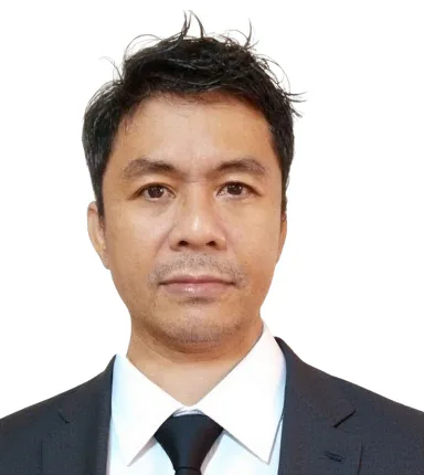 rex P. — Senior Graphic Designer from Philippines