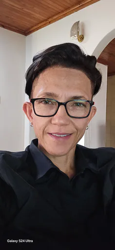 Sue-Ellen R. profile photo