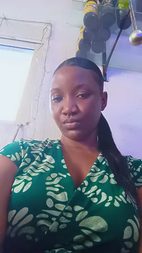 ammesia R. profile photo
