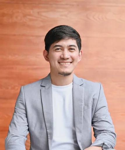 Enyel J. — Senior Fullstack Developer from Philippines