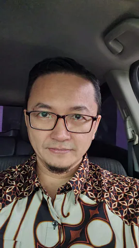 SISWAN F. — Senior Finance & Accounting Manager from Indonesia