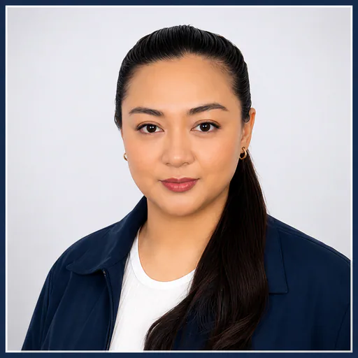 Glady R. — Senior Customer Support and Operations Specialist from Philippines