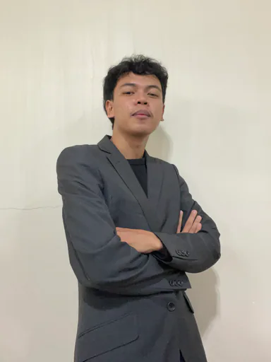 Arnie L. — Junior Web Developer from Philippines