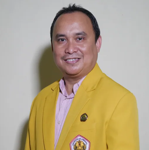 Fauzian N. — Mid-Level Marketing Lecturer from Indonesia