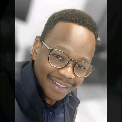 WILSON E. — Mid-Level Data Scientist from Denmark