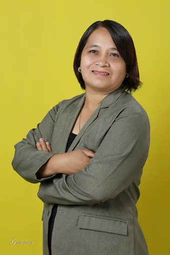 JANETH V. — Senior Bookkeeping and Accounting Specialist from Philippines