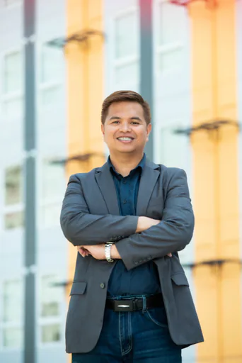 John R. profile photo