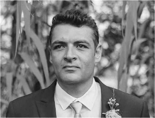Estiaan R. profile photo
