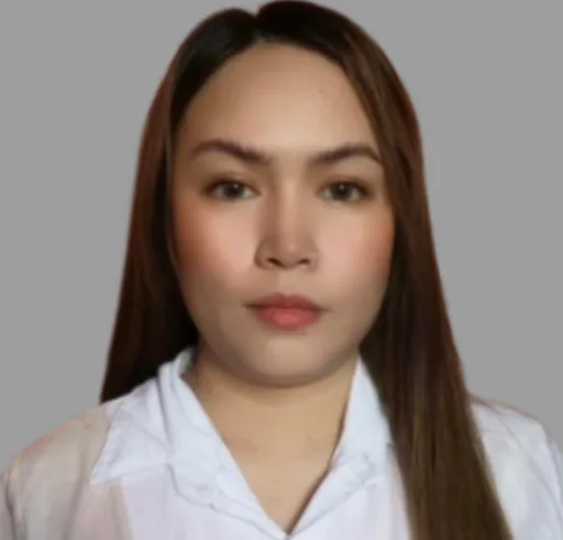 Remelyn C. — Mid-Level E-commerce & Customer Service Specialist from Philippines