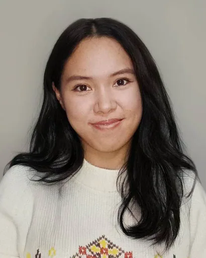 Kirsten J. — Mid-Level Social Media & Influencer Coordinator from Philippines
