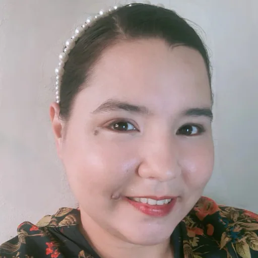HAZEL R. profile photo