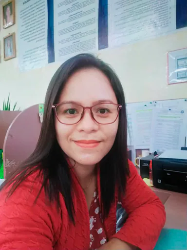 Photo of April L.