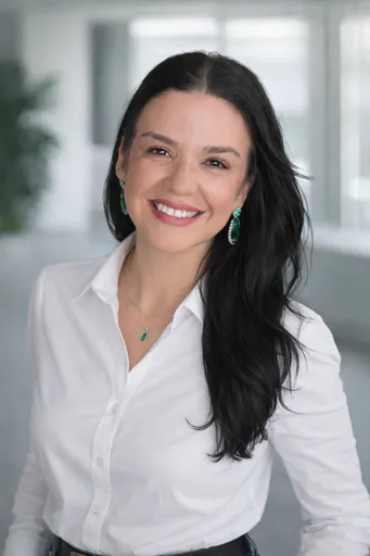 Maira M. profile photo