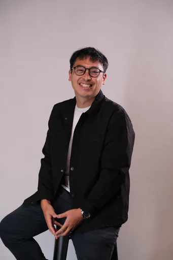Karl O. — Mid-Level Reporting Analyst from Philippines