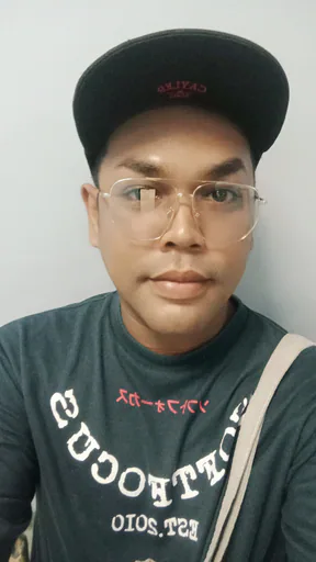 rostum L. profile photo