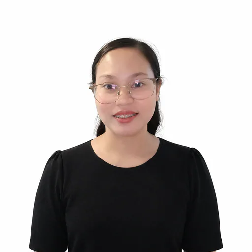 Elora J. — Senior Production Editor from Philippines