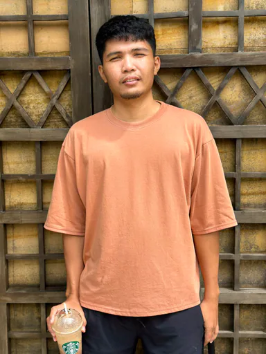 Sherwin B. — Mid-Level Graphic Designer from Philippines