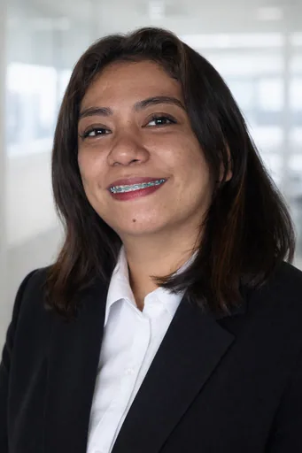 Honey L. — Mid-Level Real Estate Bookkeeper from United States