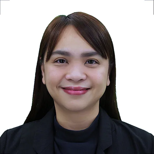 Cecilia B. — Senior Content Management Specialist from Philippines