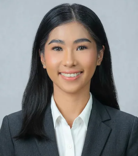 Nina M. profile photo