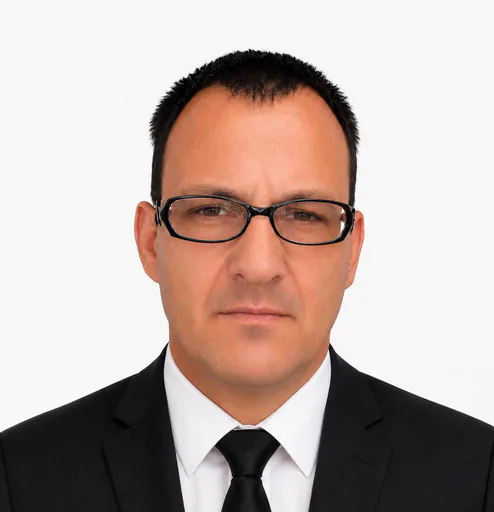 Zoran P. — Mid-Level Technical Customer Support Specialist from Serbia