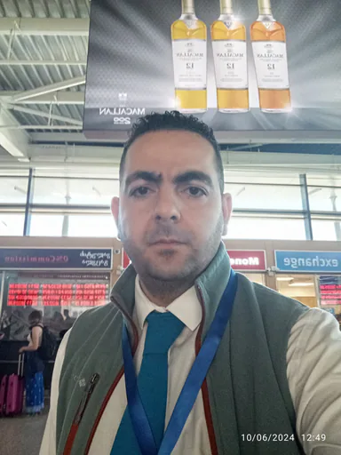 Sina M. — Senior Product Manager from Armenia
