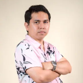Levlar E. — Senior Fullstack Developer from Philippines