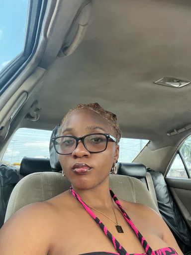Stephanie J. profile photo
