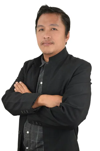 Erwin D. — Senior Customer Service and Technical Support Specialist from United States