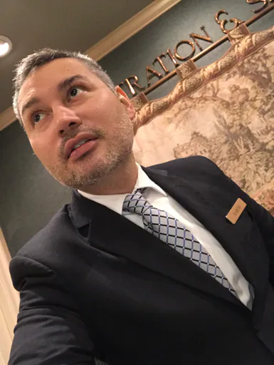 Aaron G. — Senior IT Service Delivery Manager from United States