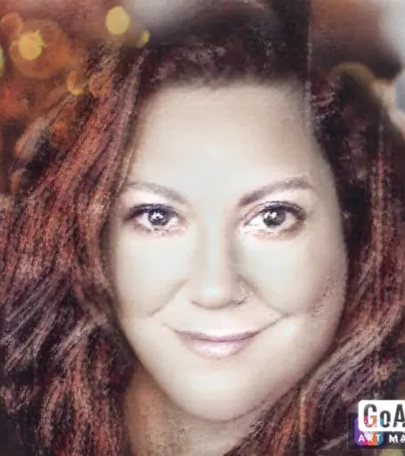 Angela R. — Mid-Level Customer Care Specialist from United States