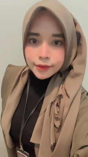 ULWIYANA S. — Senior Human Resources Business Partner Manager from Indonesia