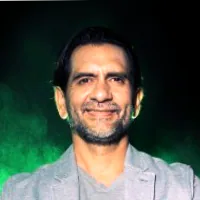 Photo of Alex R.