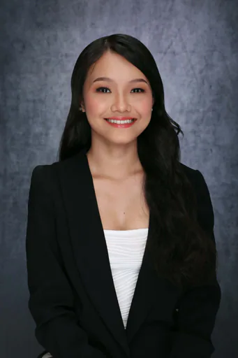 Julia M. profile photo
