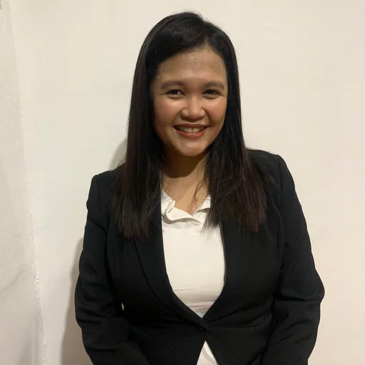 Carla B. — Senior General Ledger Accountant from Philippines