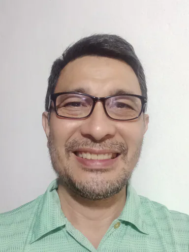 Benjamin U. — Senior Financial Consultant from Philippines
