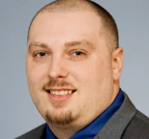Robert P. — Senior Customer Service Supervisor from United States