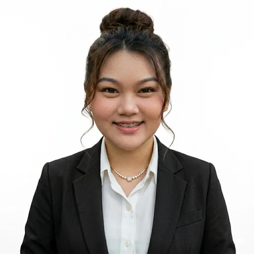 Rhoda M. — Mid-Level Financial Reports Analyst from Philippines